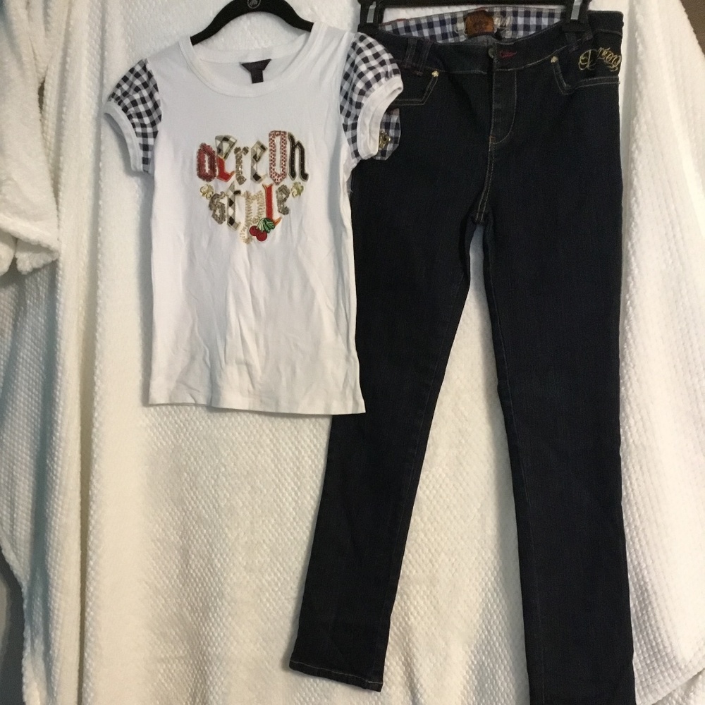 Dereon matching set